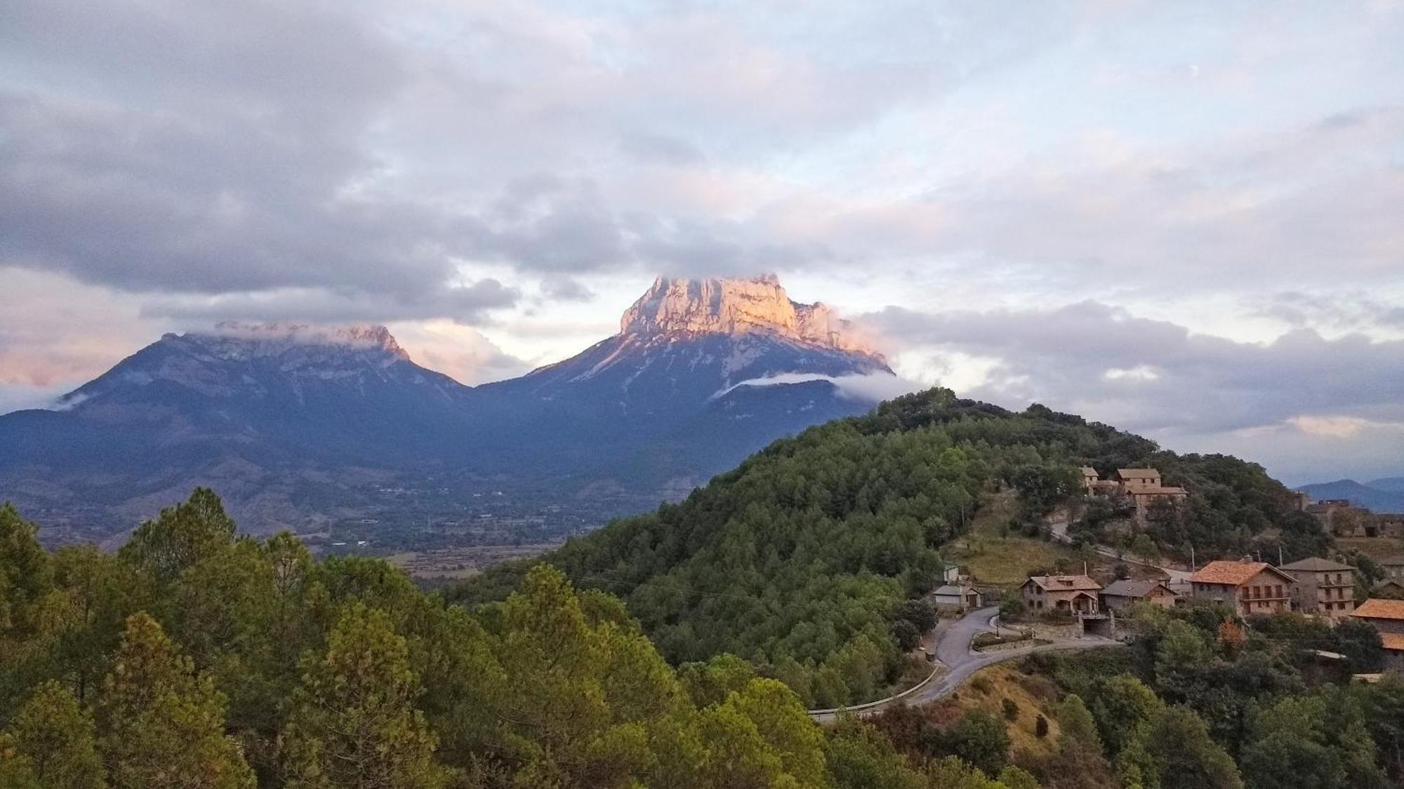Casa Pirinea Ordesa Guest House Belsierre Ngoại thất bức ảnh